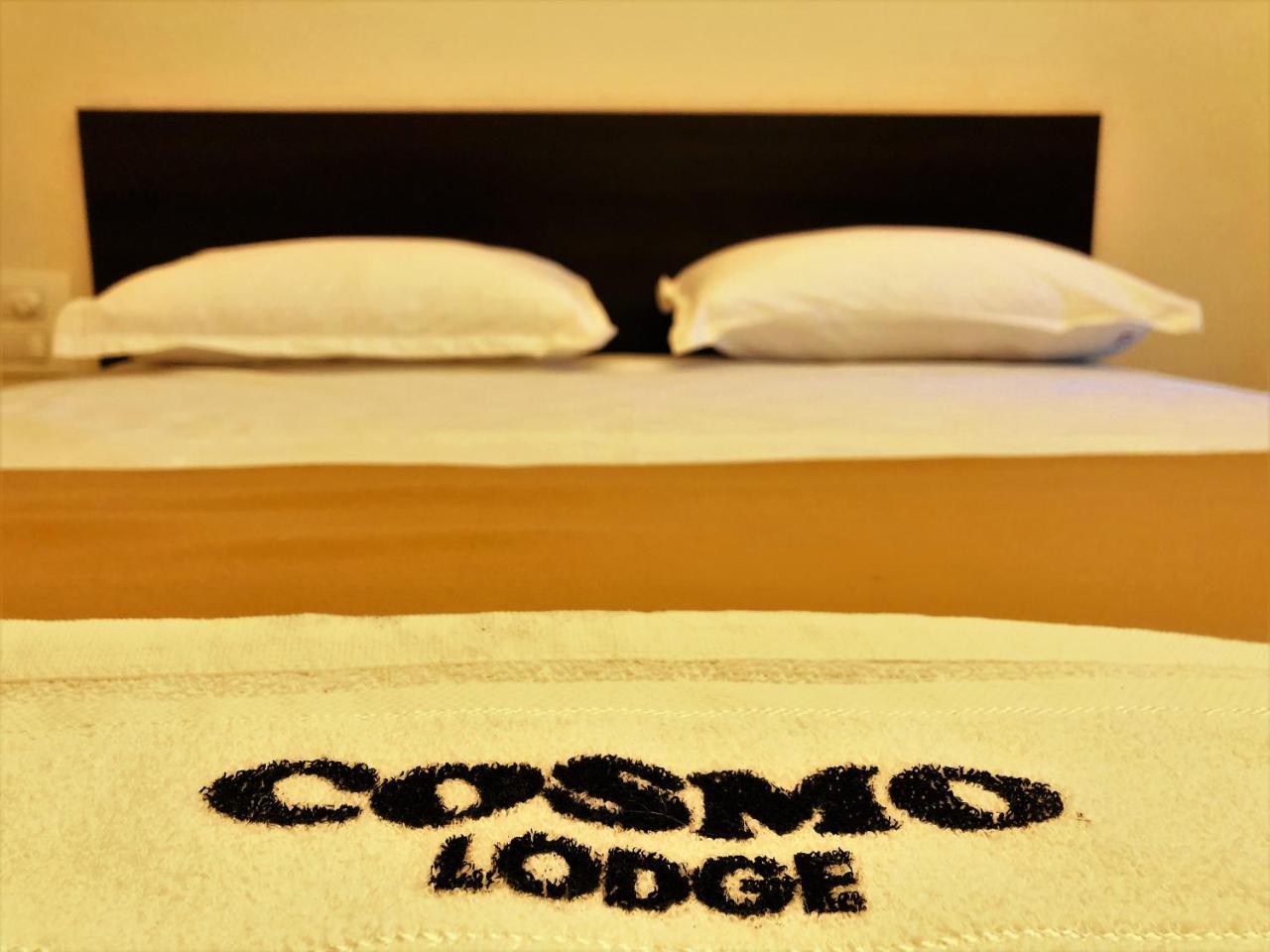 Cosmo Lodge Мангалор Экстерьер фото